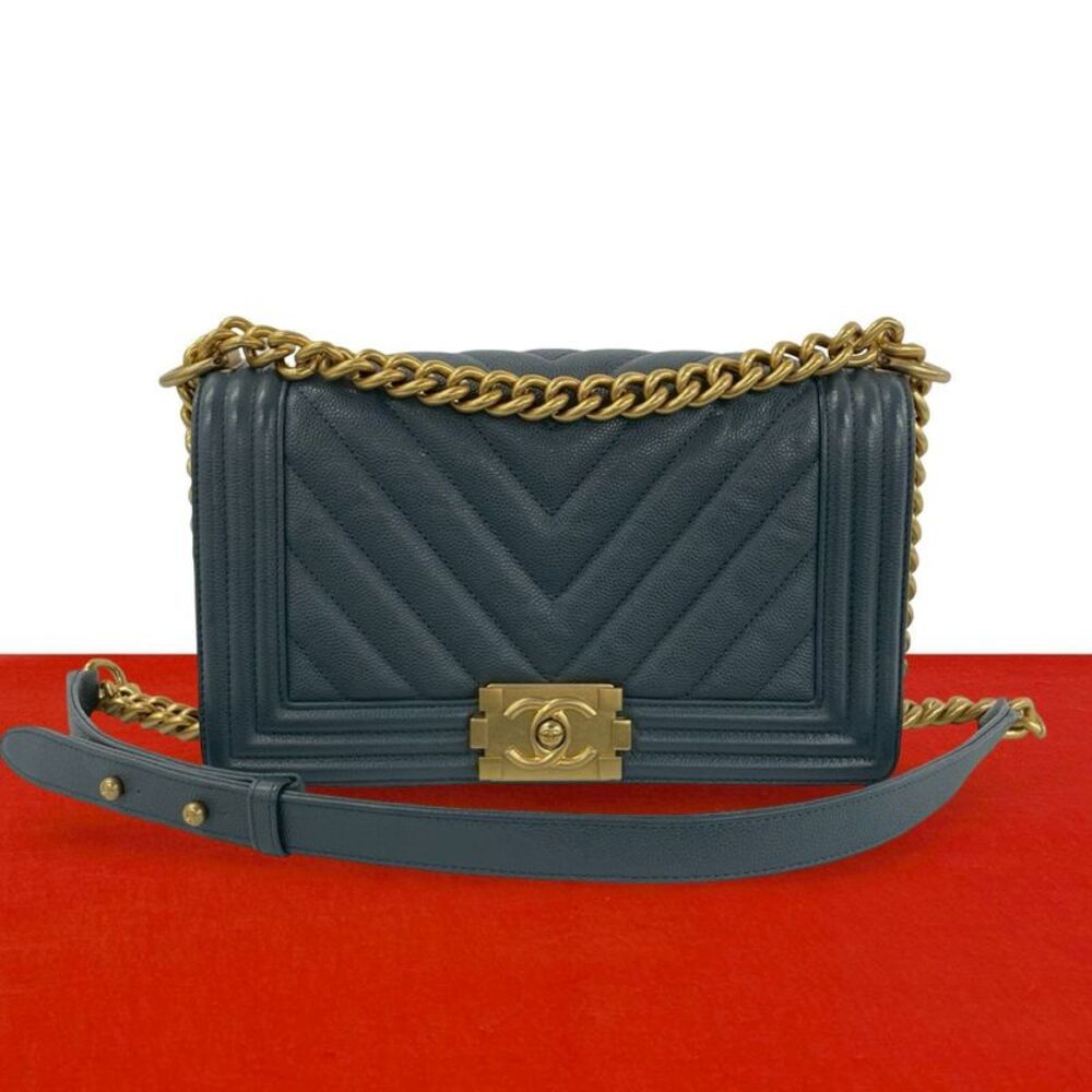 Chanel Boy Chanel Caviar Skin Shoulder Bag